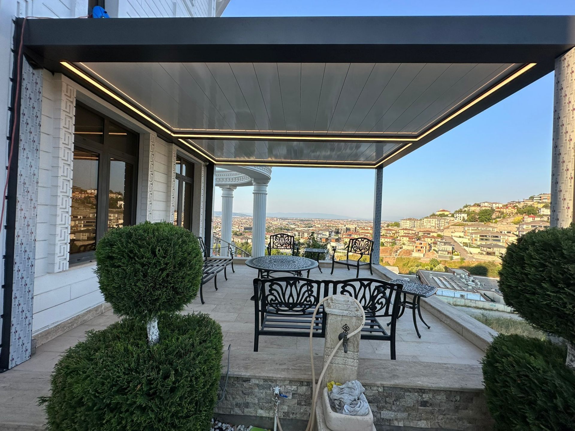 Albert Genau Bioklimatik Pergola Uygulaması 8